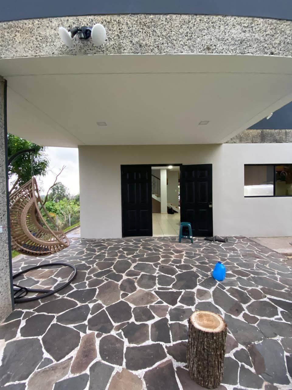 Se vende 🏡 📍 San José Villanueva, Residencial Privada. A 25 minutos del puerto de la libertad.